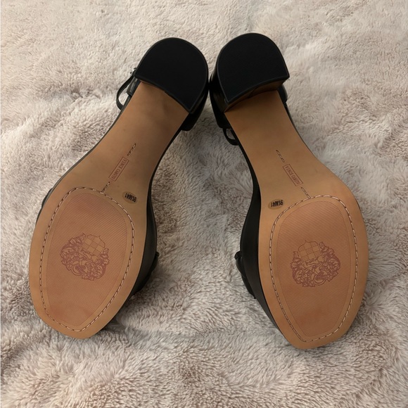 Vince Camuto platform sandals - Picture 4 of 8